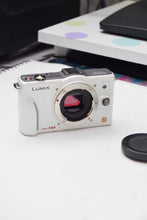 Load image into Gallery viewer, USED,Panasonic GF2 12.1MP  Digital Camera with 3-inch LCD(NO LENS OR WITH LENS)